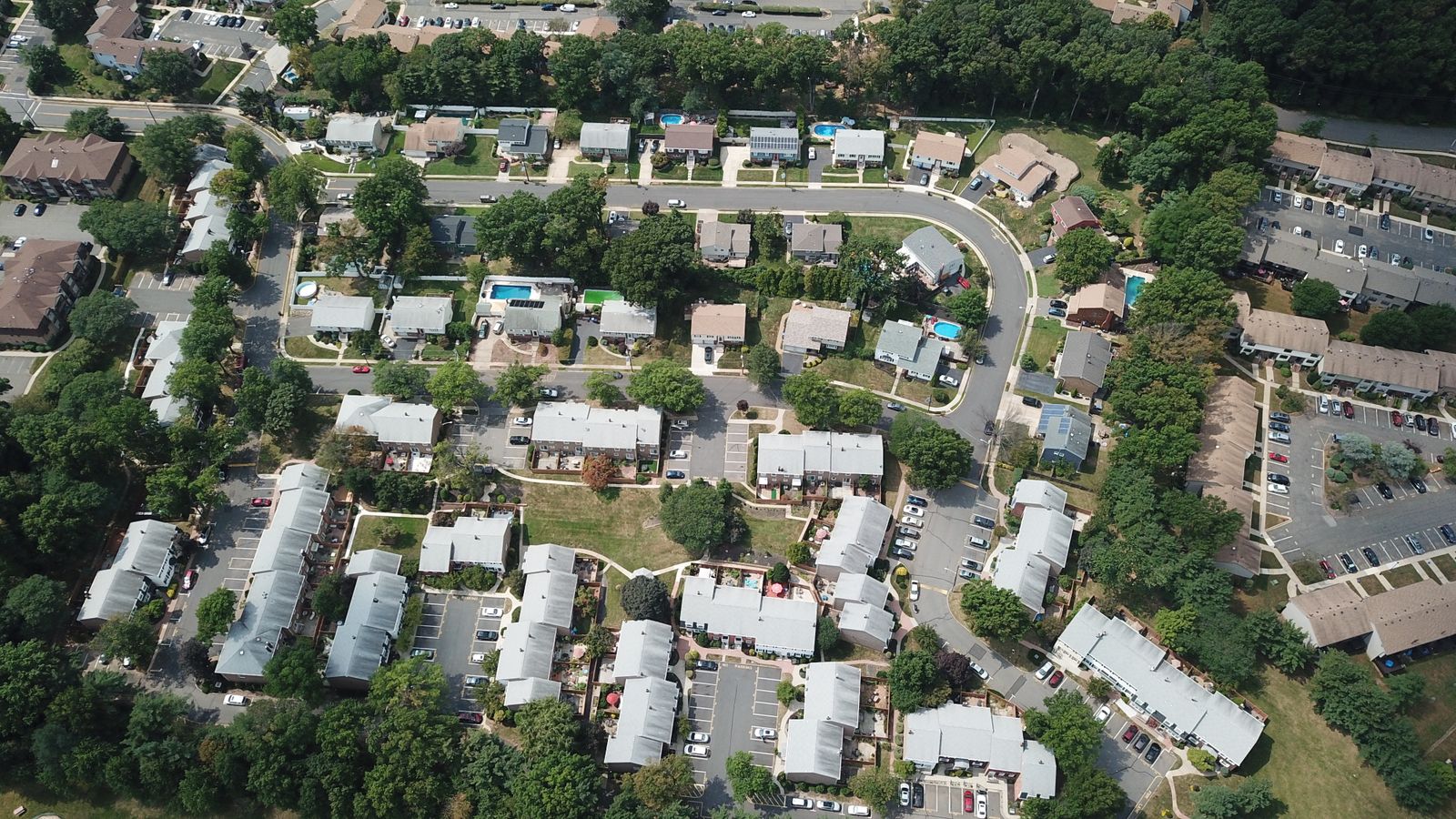 Aerial view of a premium residential township — Hero Homes Lucknow plots, Kanpur Road